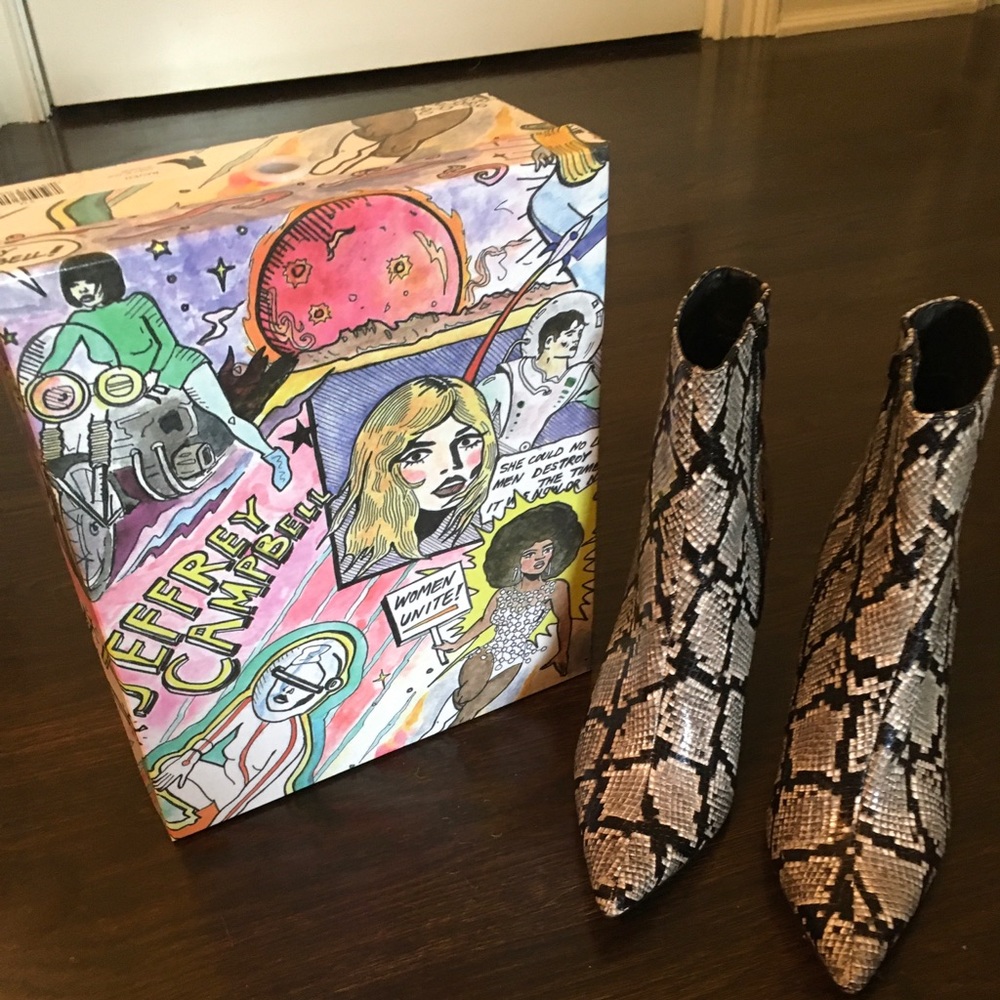 Jeffrey Campbell Raven Grey Black Python Boots S 9 - image 5